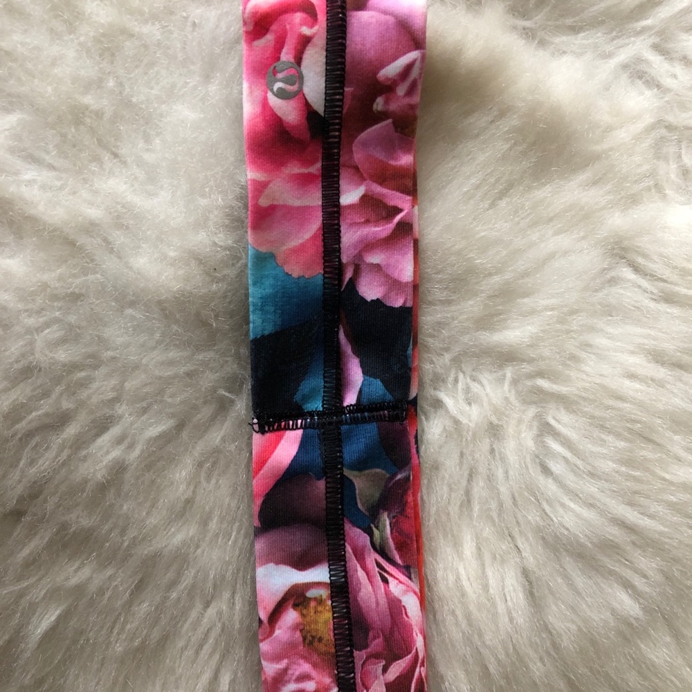 Lululemon headband